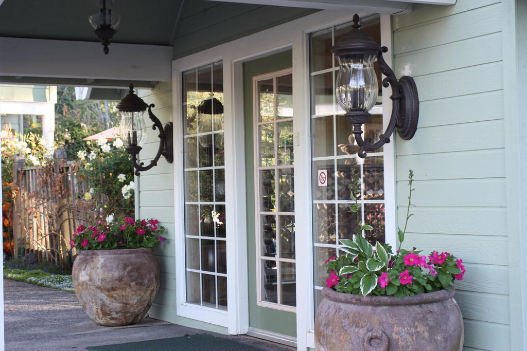 The At Baechtel Creek Hotel