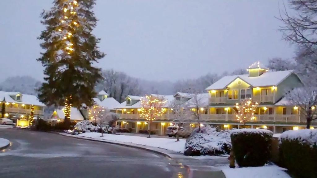 Hotel The At Baechtel Creek Willits